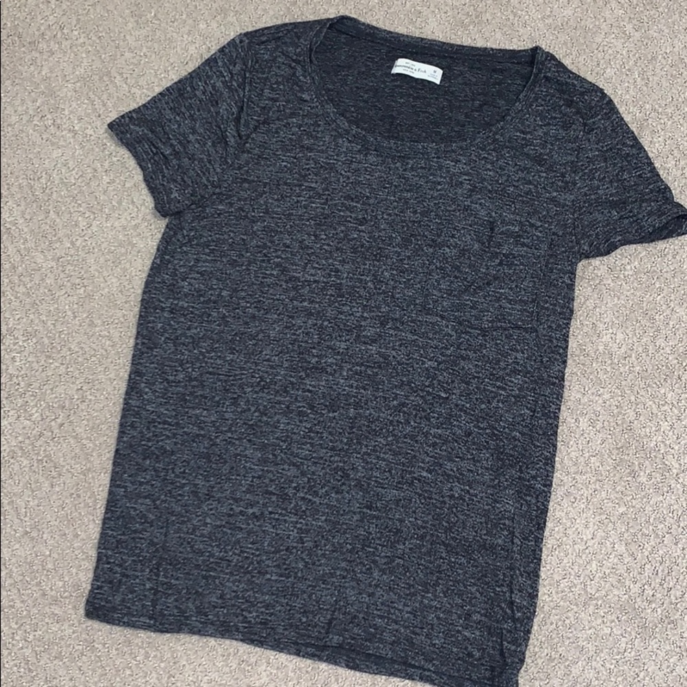 Abercrombie tee